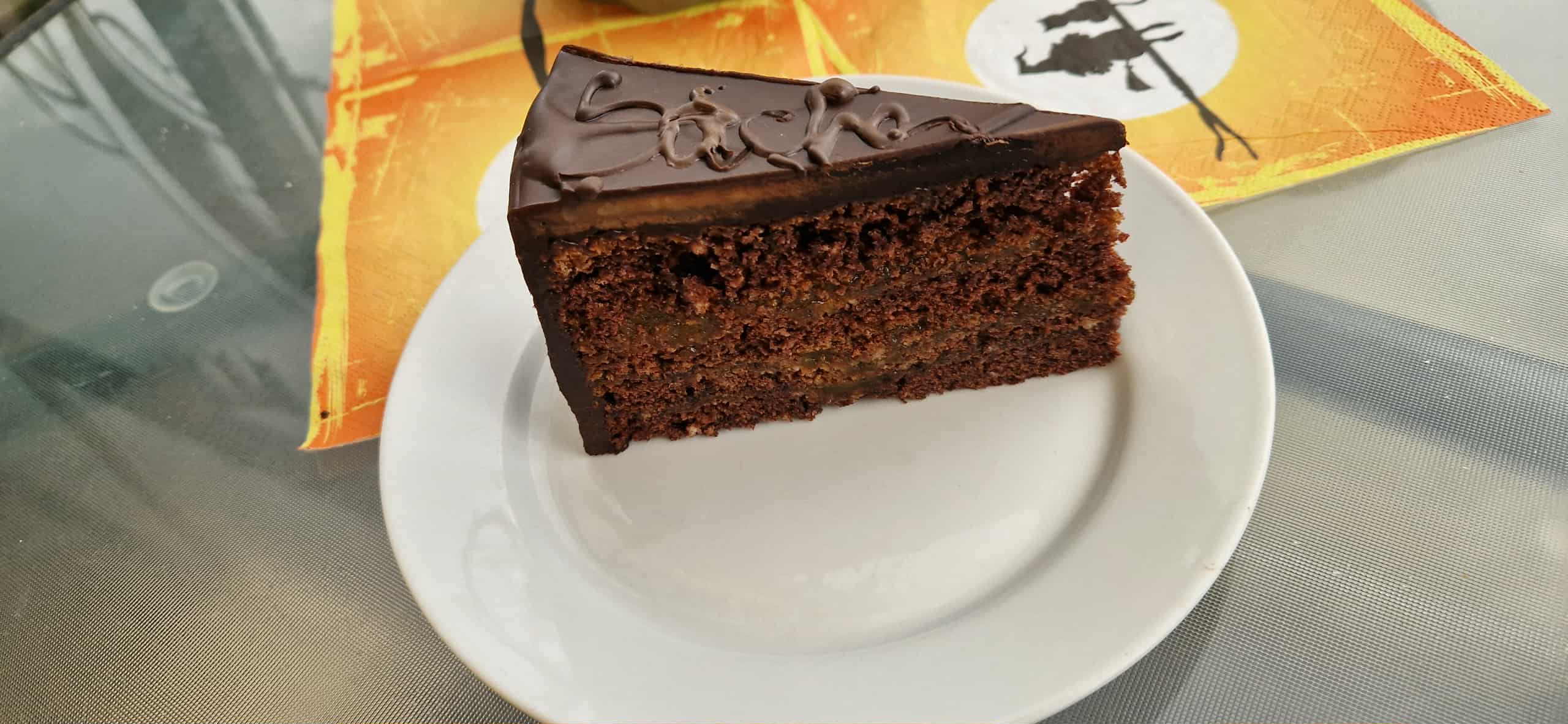 Sacher tortaszelet - Image 2